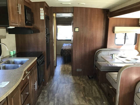 2016 Georgetown GT3 30X / 31ft