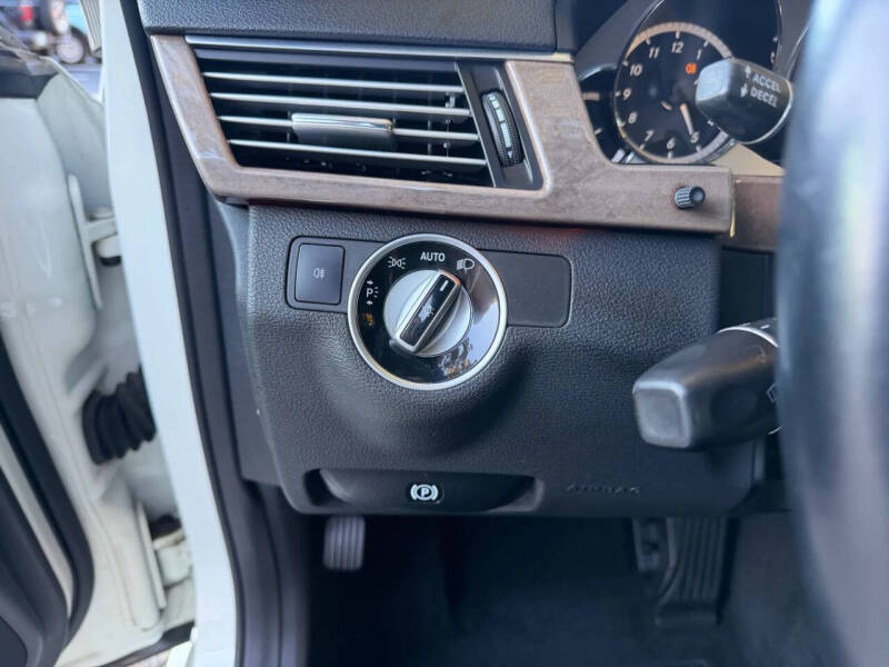 2012 Mercedes-Benz E-Class