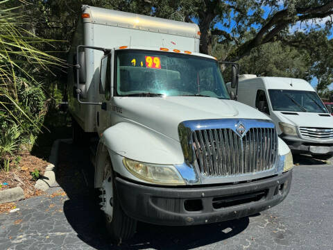 2005 International DuraStar 4300