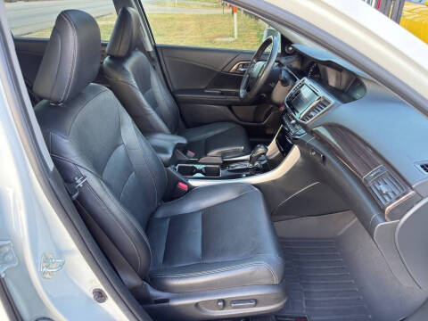 2017 Honda Accord Hybrid Touring