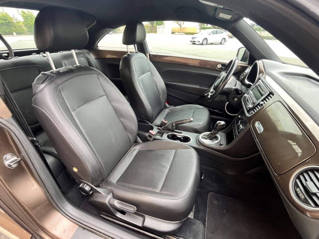 2012 Volkswagen Beetle for sale at ZRV AUTO INC in Brea, CA