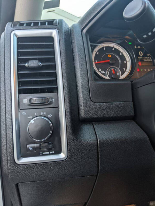 2024 RAM 1500 Classic SLT