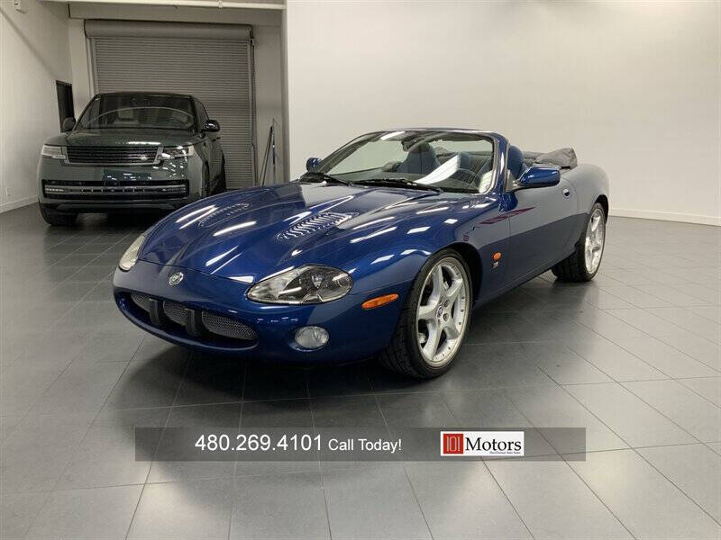 2004 Jaguar XKR