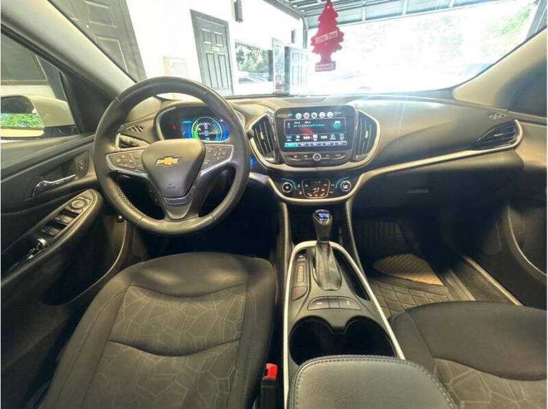 2017 Chevrolet Volt LT