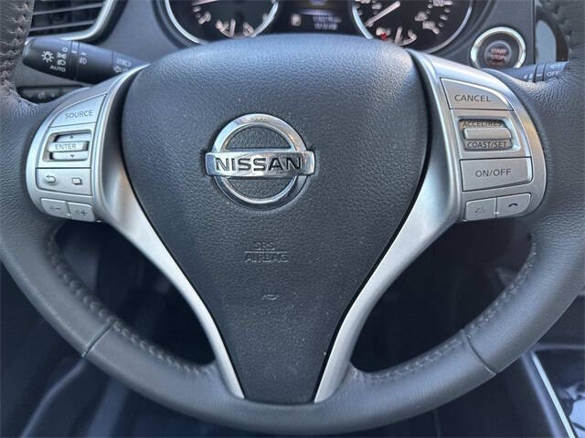 2015 Nissan Rogue SL