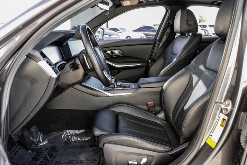 2022 BMW 3 Series 330i