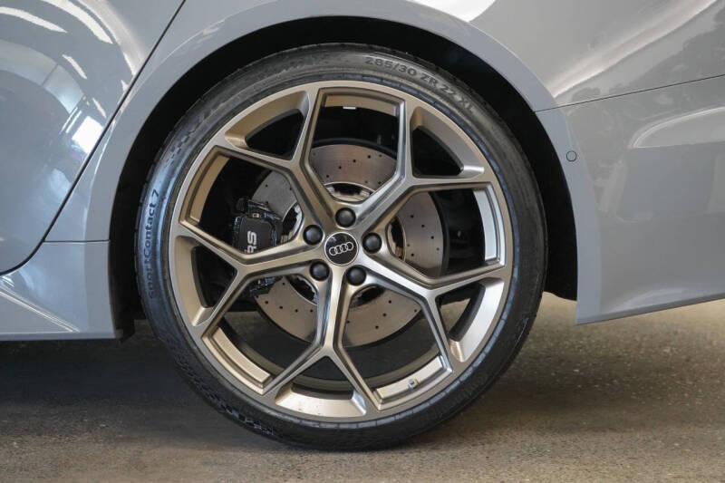 2024 Audi RS 6 Avant 4.0T quattro Avant performance