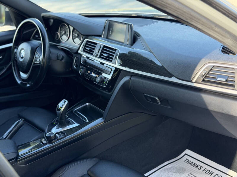 2018 BMW 3 Series 330i