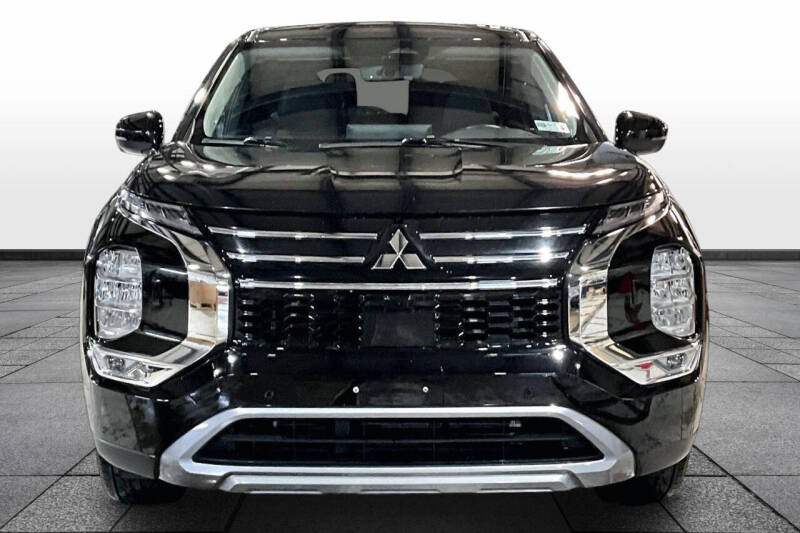 2025 Mitsubishi Outlander