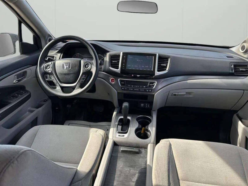 2017 Honda Pilot EX