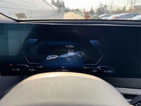 2025 BMW iX xDrive50