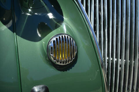 1936 Ford Deluxe