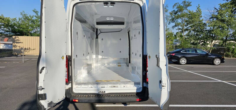 2023 Ford Transit 250