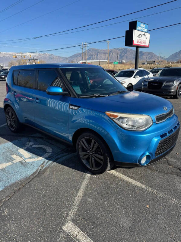 2015 Kia Soul +