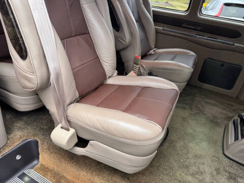 2016 GMC Savana 2500