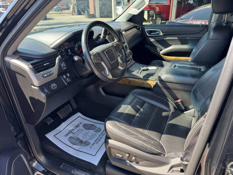 2017 GMC Yukon Denali