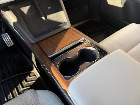 2022 Tesla Model X