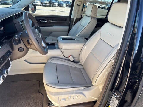 2023 GMC Yukon Denali