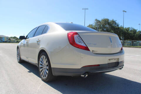 2014 Lincoln MKS