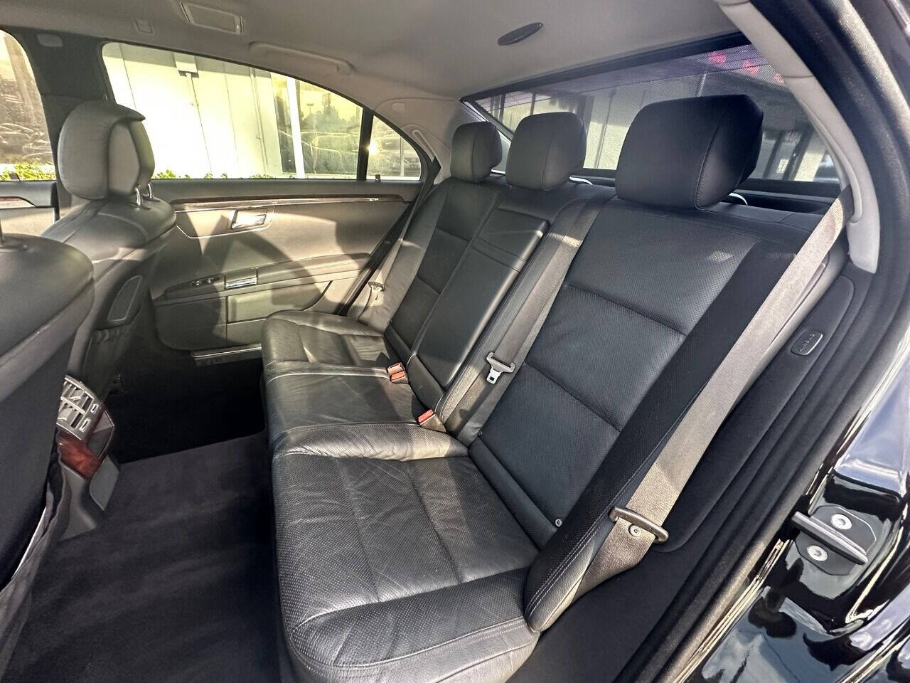 2011 MERCEDES-BENZ S-Class Sedan - $13,900