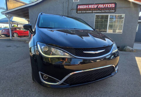 2017 Chrysler Pacifica Touring Plus