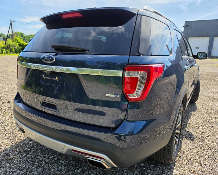 2017 Ford Explorer Platinum