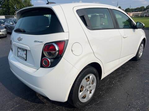 2016 Chevrolet Sonic LS Auto