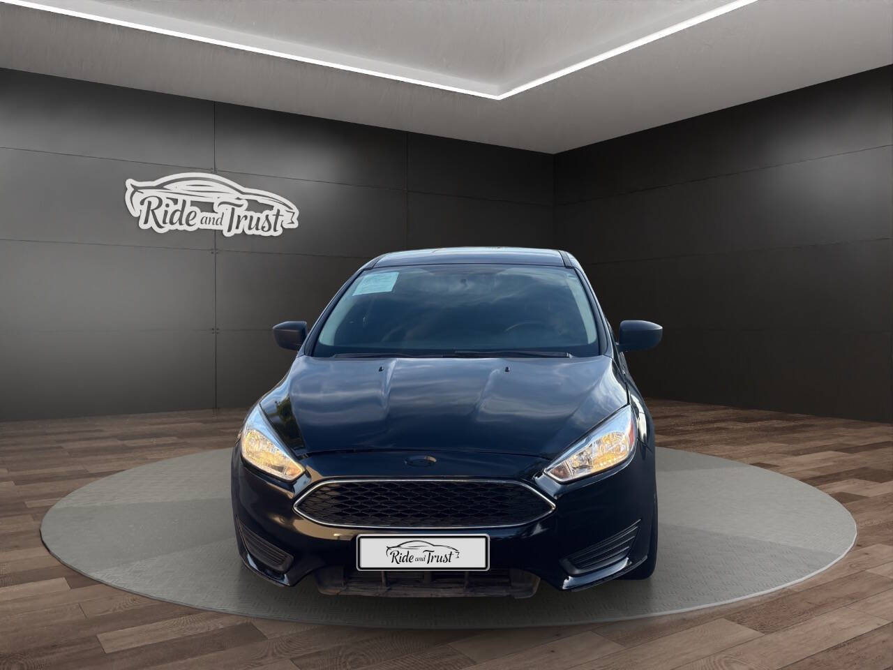 2018 Ford Focus for sale at Ride And Trust in El Cajon, CA