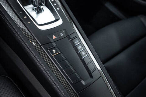 2025 Porsche 718 Cayman