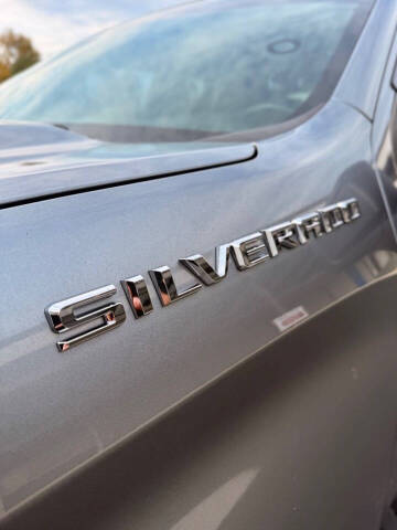 2019 Chevrolet Silverado 1500 Custom