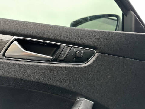 2018 Volkswagen Passat 2.0T SE