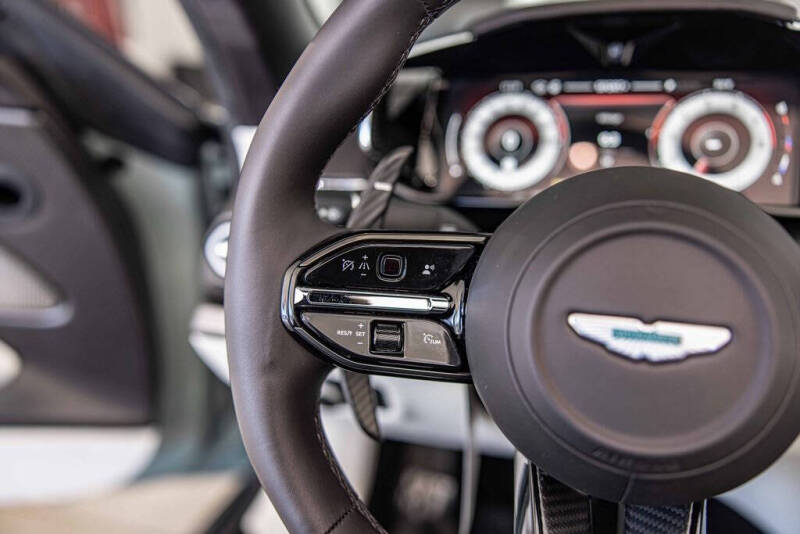 2026 Aston Martin Vanquish Volante