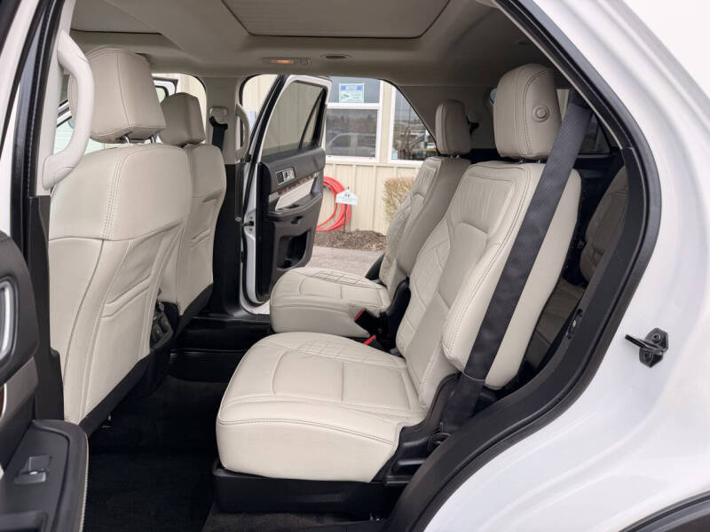 2016 Ford Explorer Platinum
