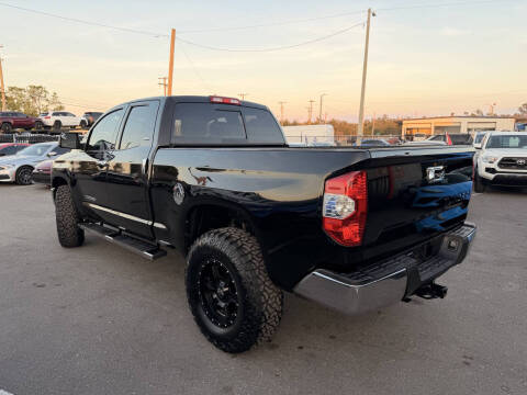 2016 Toyota Tundra SR5