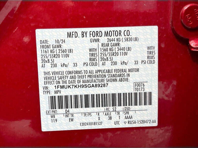 2025 Ford Explorer ST-Line