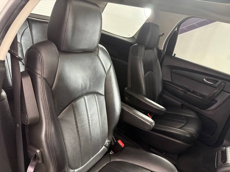 2011 GMC Acadia Denali