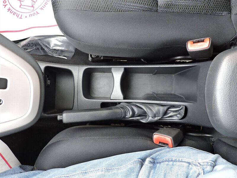 2013 Toyota Matrix S