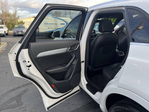 2016 Audi Q3 2.0T Premium Plus