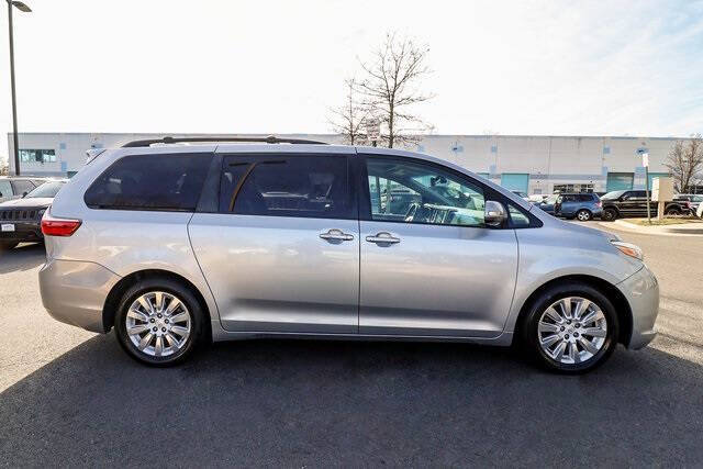 2015 Toyota Sienna Limited Premium 7-Passenger
