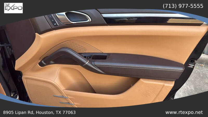 2011 Porsche Cayenne S