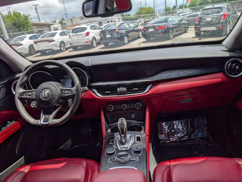 2020 Alfa Romeo Stelvio