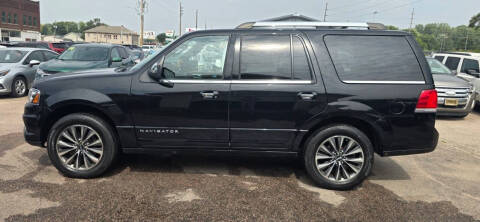 2017 Lincoln Navigator Select