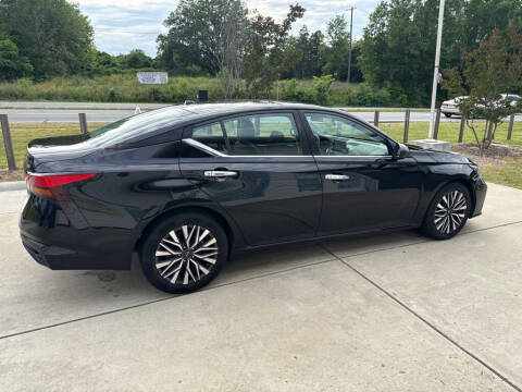 2023 Nissan Altima 2.5 SV