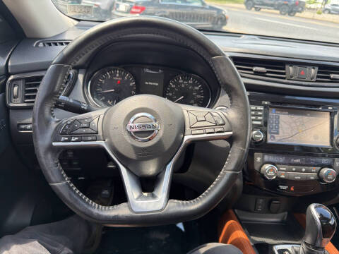 2017 Nissan Rogue SL