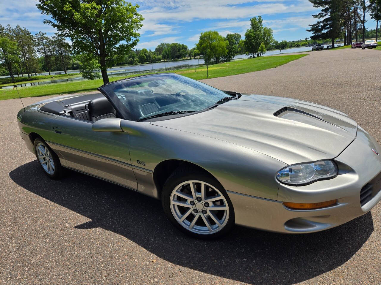 2002 Chevrolet Camaro 20