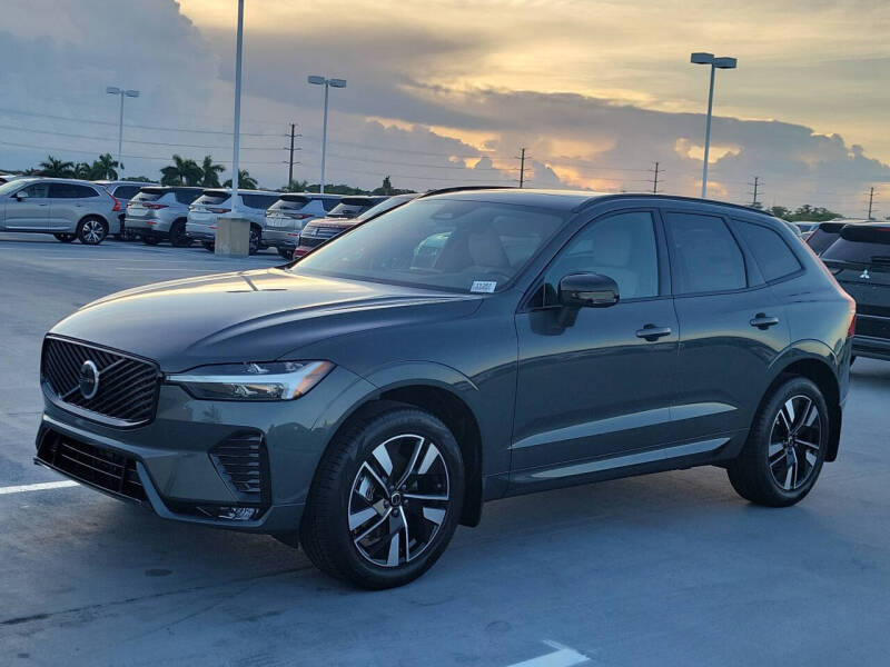 2026 Volvo XC60 B5 Core