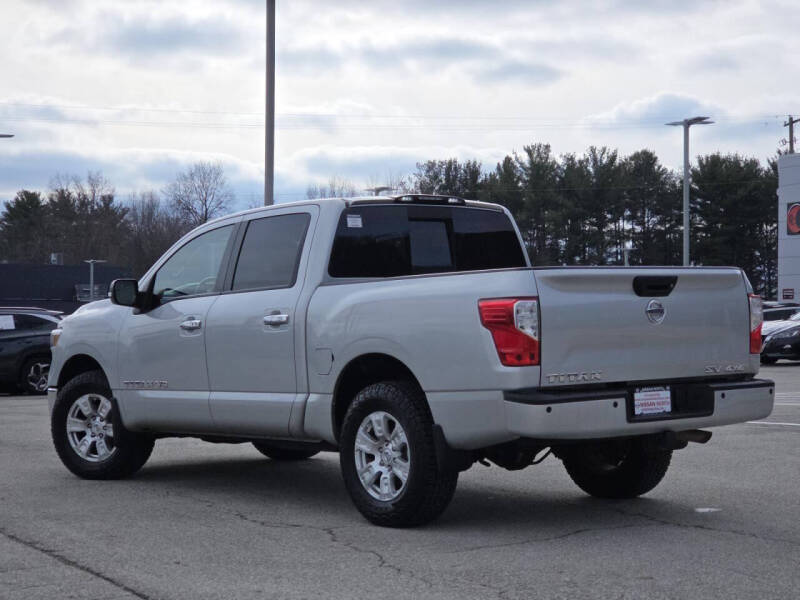 2019 Nissan Titan SV