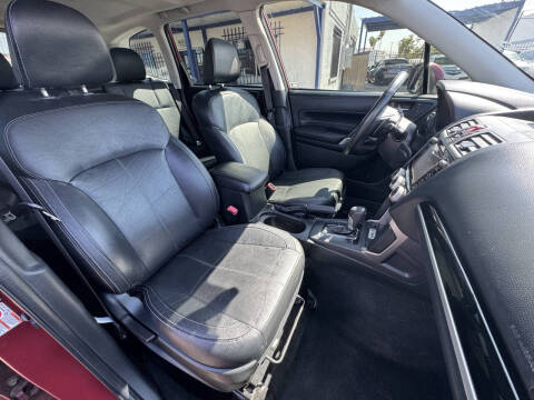 2017 Subaru Forester 2.0XT Touring