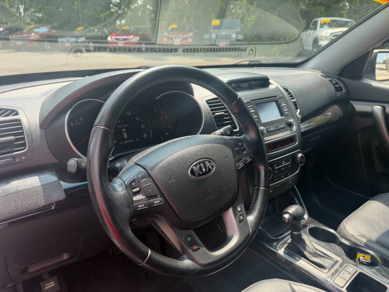 2014 Kia Sorento LX