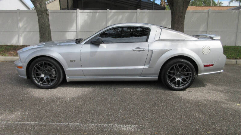 Used 2005 Ford Mustang GT Premium with VIN 1ZVFT82H855153333 for sale in Largo, FL